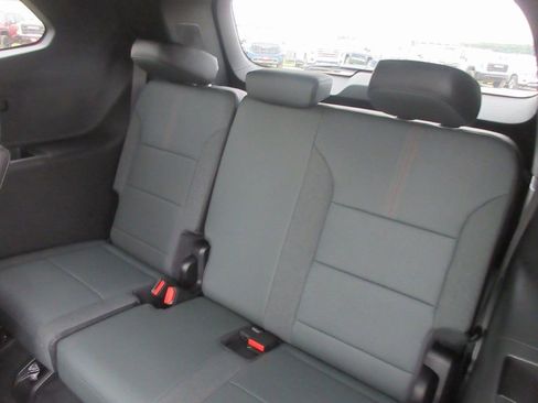 New 2026 GMC Acadia AT4 image 15