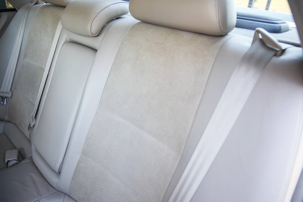 Used 2001 Lexus IS 300 w/ Leather Trim Pkg RWD image 51