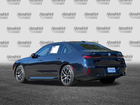 Used 2023 BMW i7 xDrive60 AWD/4WD image 7