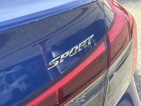 Used 2023 Honda Civic Sport image 29