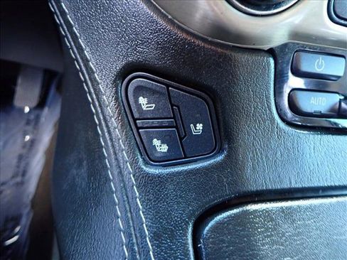 Used 2018 GMC Yukon Denali w/ Open Road Package image 24