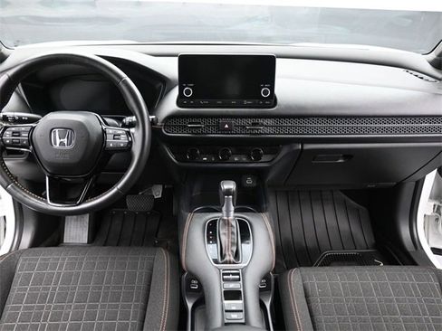 Used 2023 Honda HR-V Sport image 14
