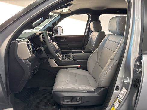 New 2026 Toyota Tundra SR5 image 13
