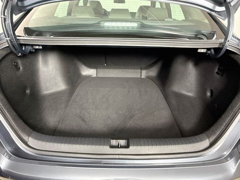 Certified 2026 Honda Accord SE image 32