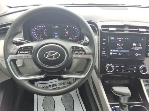 Used 2023 Hyundai Tucson SEL image 12