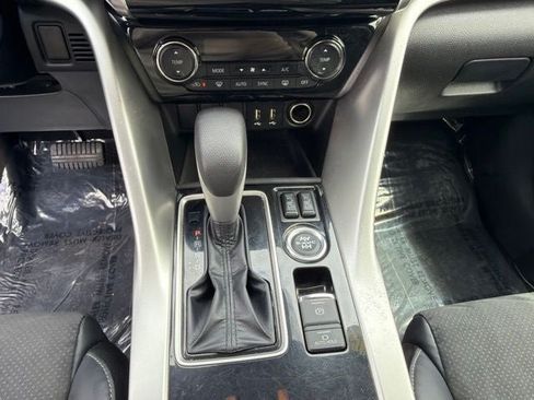Used 2024 Mitsubishi Eclipse Cross SE AWD/4WD image 19