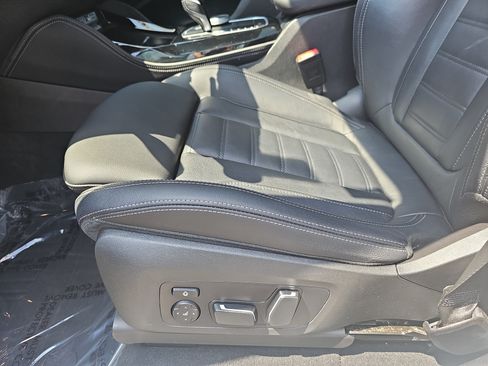 Certified 2024 BMW X4 M40i w/ Premium Package AWD/4WD image 31
