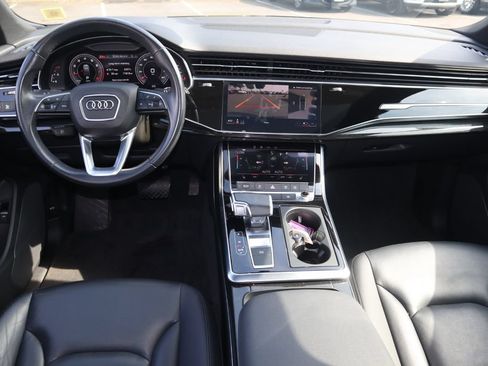 Used 2021 Audi Q7 2.0T Premium w/ Convenience Package AWD/4WD image 13