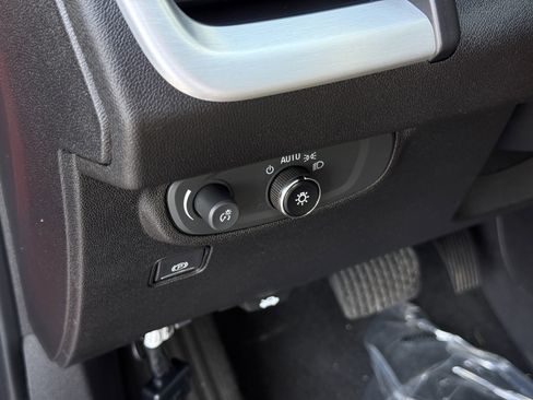 Used 2019 GMC Terrain SLE w/ LPO, Cargo Package image 26