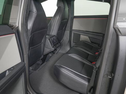 Used 2025 Tesla Cybertruck AWD Crew Cab image 13