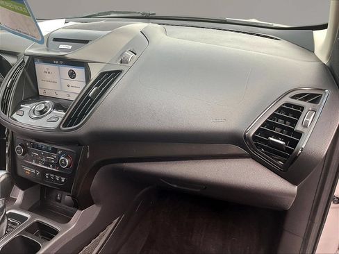 Used 2017 Ford Escape Titanium w/ Equipment Group 301A AWD/4WD image 27