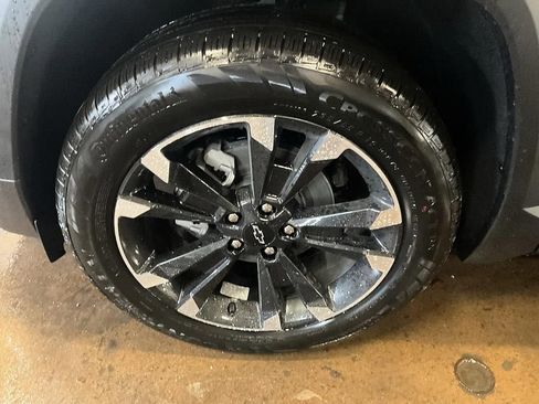 New 2026 Chevrolet Equinox RS AWD/4WD image 14