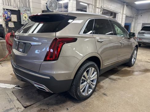Used 2023 Cadillac XT5 Premium Luxury w/ Platinum Package image 9