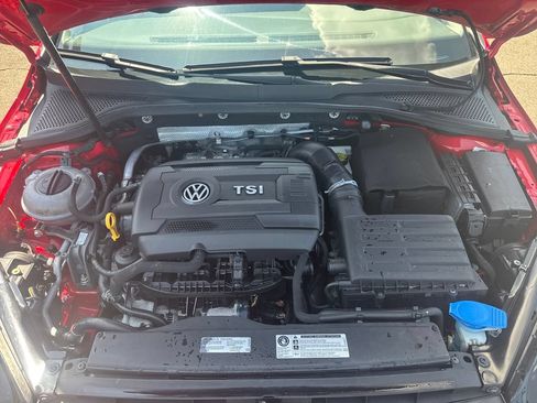 Used 2017 Volkswagen Golf S FWD image 22
