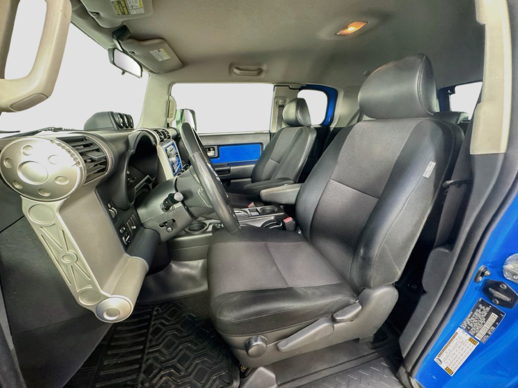 Used 2007 Toyota FJ Cruiser 4WD w/ Upgrade Pkg 2 image 22
