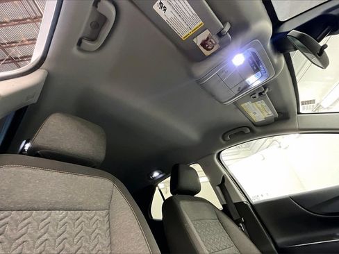 Used 2022 Chevrolet Equinox LT image 28