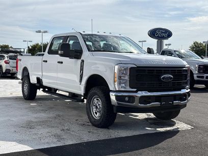 New 2026 Ford F250 XL w/ XL Off-Road Package