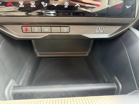 New 2026 Jeep Cherokee Laredo AWD/4WD image 23