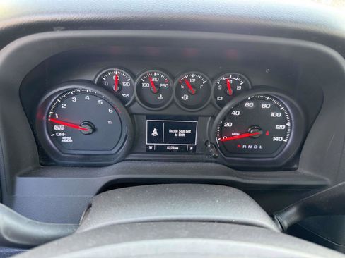 Used 2025 Chevrolet Silverado 1500 W/T RWD image 25