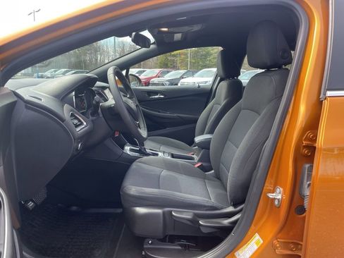 Used 2017 Chevrolet Cruze LT w/ RS Package FWD image 25