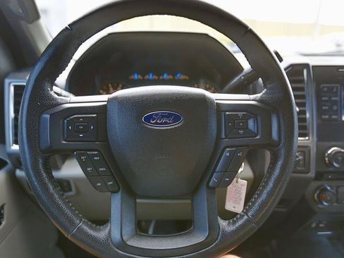 Used 2015 Ford F150 XLT w/ Equipment Group 301A Mid AWD/4WD image 6