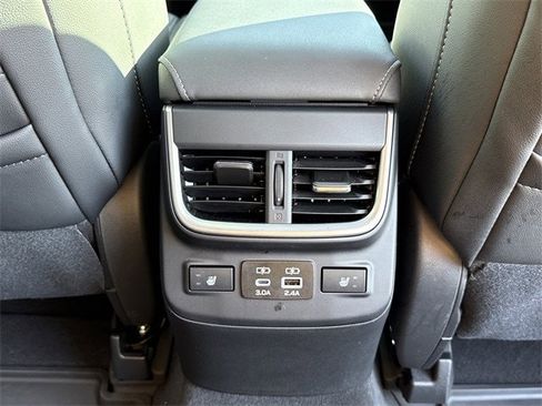 Certified 2025 Subaru Outback Limited image 23