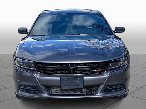 Used 2022 Dodge Charger SXT image 4