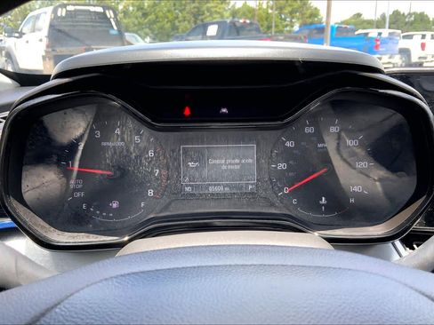 Used 2025 Chevrolet Trax LS FWD image 25