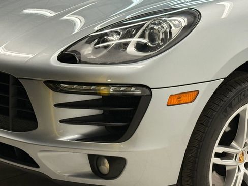 Used 2018 Porsche Macan S image 4