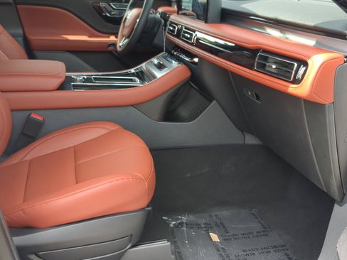 New 2026 Lincoln Aviator Reserve RWD image 24