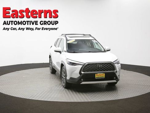 Used 2022 Toyota Corolla Cross XLE w/ Convenience Package image 48