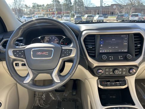 Used 2021 GMC Acadia Denali w/ LPO, Floor Liner Package AWD/4WD image 20