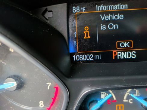 Used 2019 Ford Escape Titanium image 21