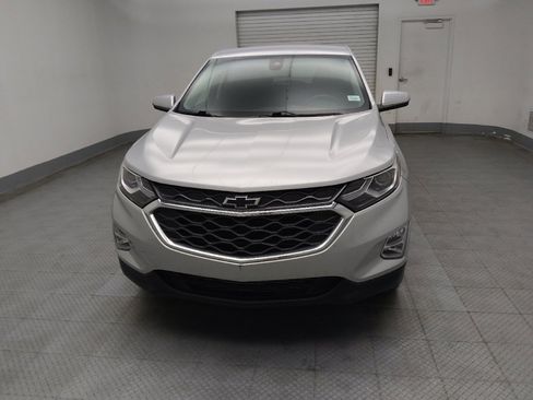 Used 2020 Chevrolet Equinox LT w/ Driver Convenience Package image 15