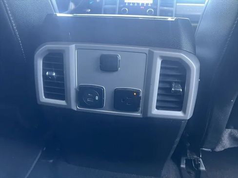 Used 2020 Ford F250 Lariat w/ Lariat Value Package AWD/4WD image 22