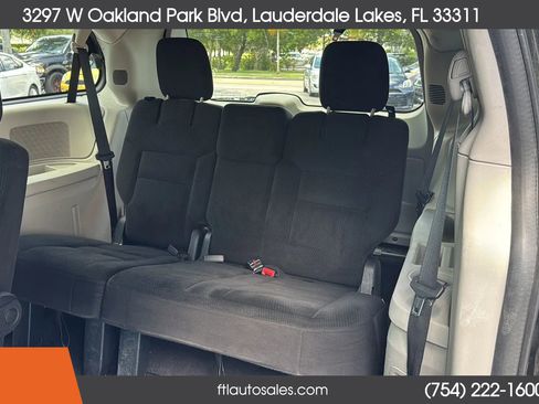 Used 2016 Dodge Grand Caravan SE w/ Quick Order Package 29E SE image 24