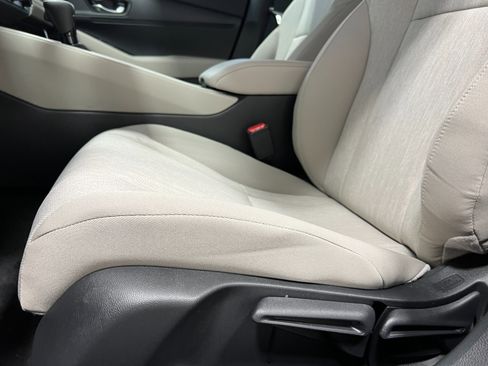 New 2025 Honda Accord LX image 12