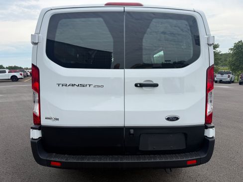 Used 2024 Ford Transit 250 Low Roof w/ Exterior Upgrade Package RWD image 7