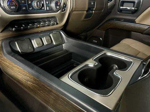Used 2018 GMC Sierra 1500 Denali w/ Denali Ultimate Package AWD/4WD image 20