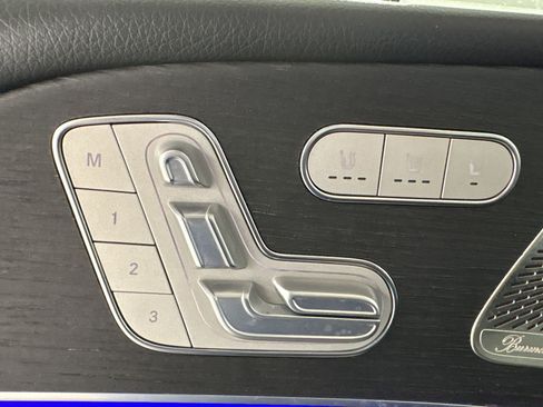 Certified 2022 Mercedes-Benz GLS 450 4MATIC image 18