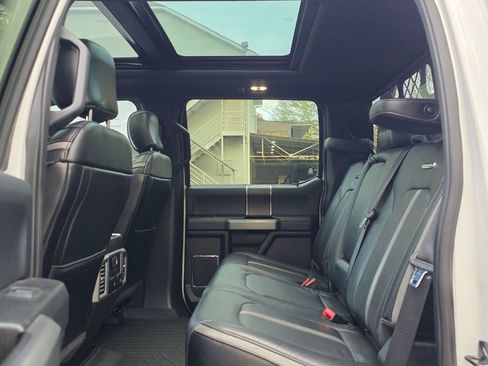 Used 2018 Ford F250 Platinum w/ Platinum Ultimate Package image 29
