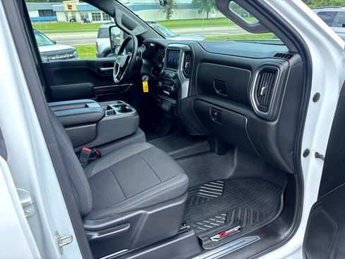 Used 2020 Chevrolet Silverado 2500 LT image 32