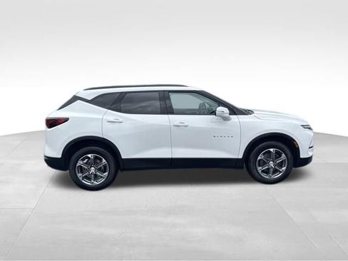 Certified 2024 Chevrolet Blazer LT w/ LPO, Floor Liner Package image 6