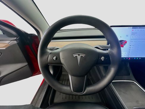 Used 2021 Tesla Model 3 Long Range image 17