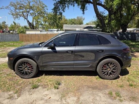 Used 2017 Porsche Macan GTS image 3