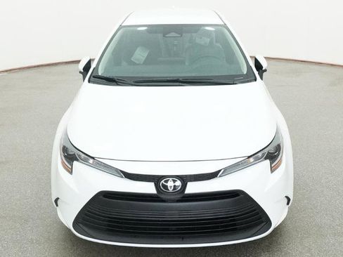 New 2026 Toyota Corolla LE FWD image 2