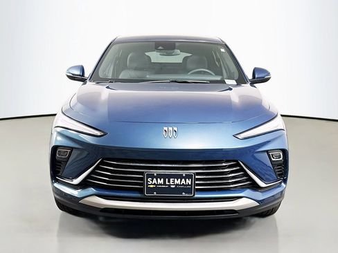 Used 2024 Buick Envista Preferred w/ Convenience II Package image 2