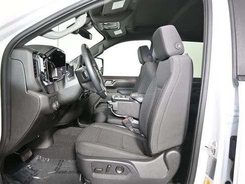 Used 2026 Chevrolet Silverado 3500 LT w/ Convenience Package AWD/4WD image 20