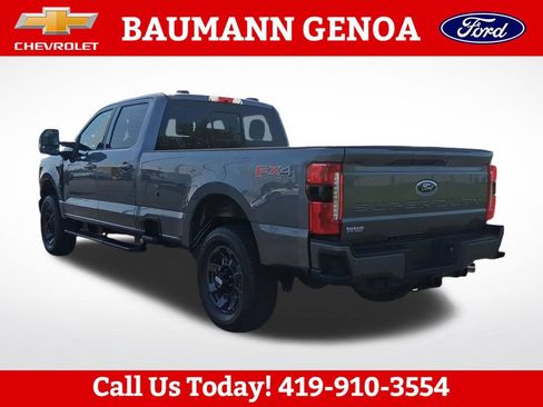 Used 2024 Ford F250 Lariat w/ Sport Appearance Package AWD/4WD image 3