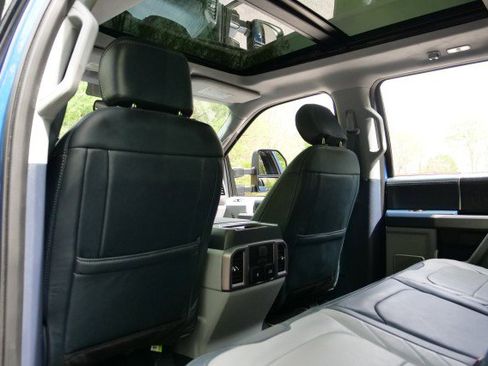 Used 2022 Ford F450 Limited w/ FX4 Off-Road Package image 30